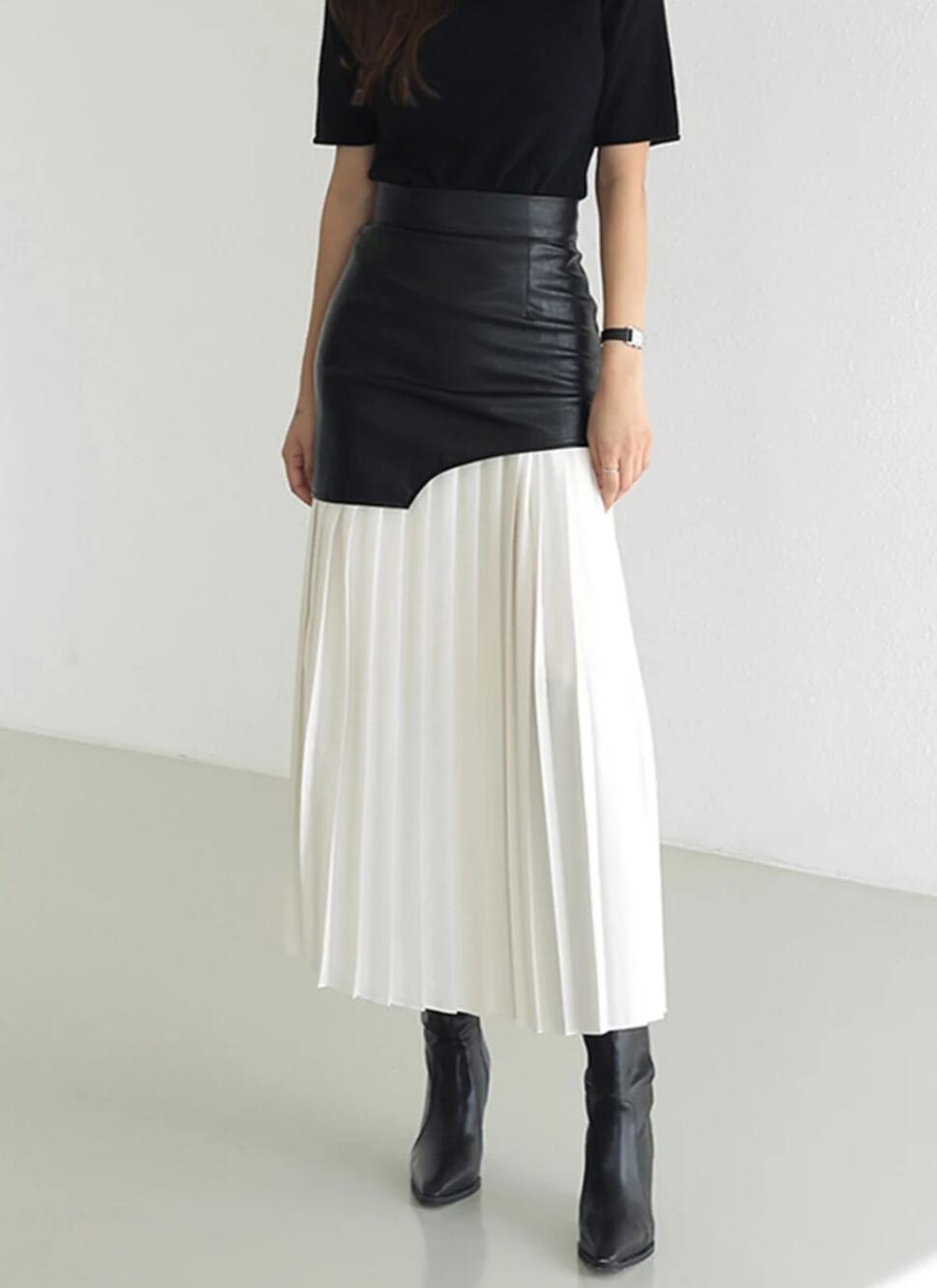 Commense Black White Faux Leather Pleated Maxi Skirt M NWT - Eurp Chic